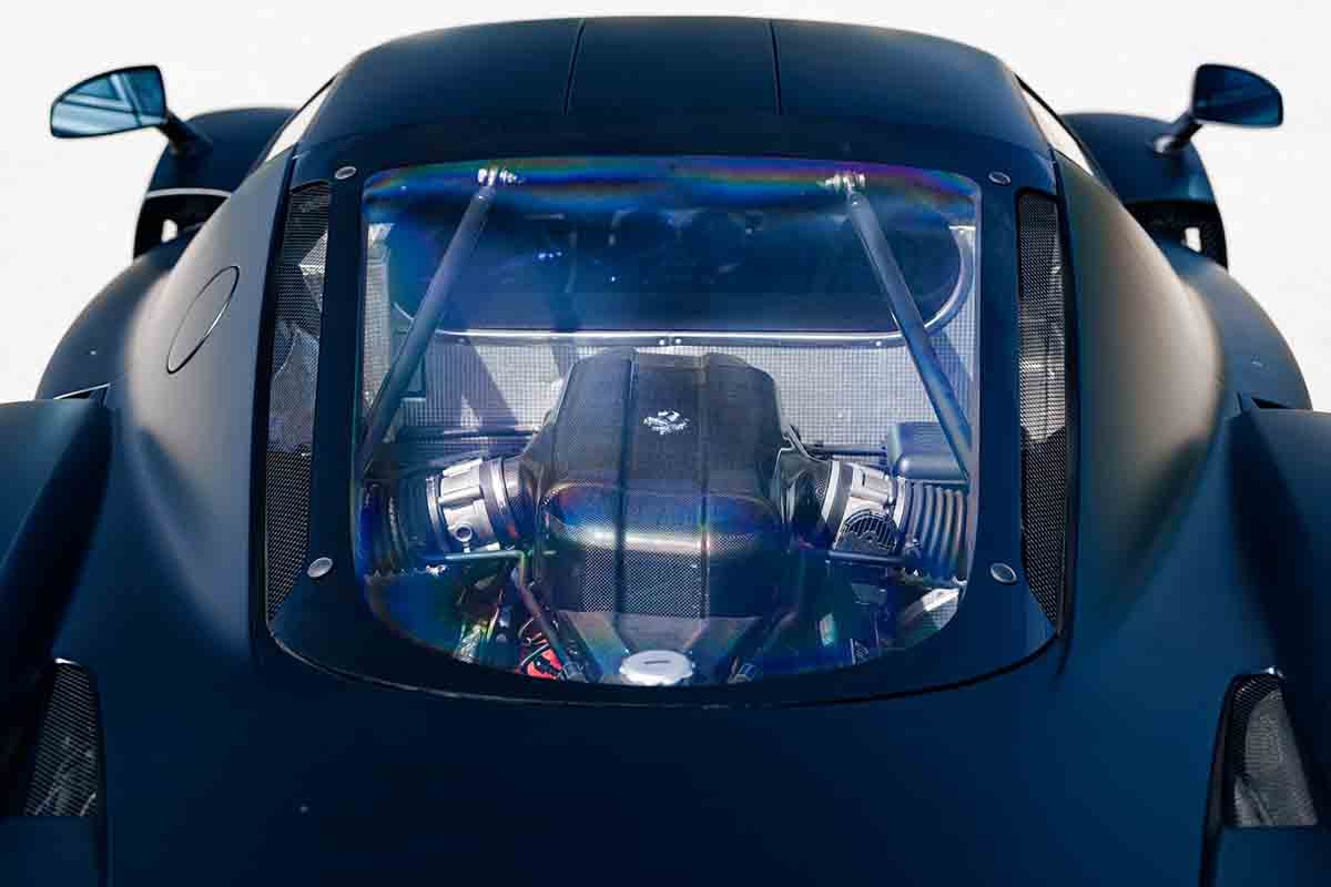 オークションに出品予定の2004年式フェラーリ「エンツォ」Mikey Noga(c)2026 Courtesy of RM Sotheby's