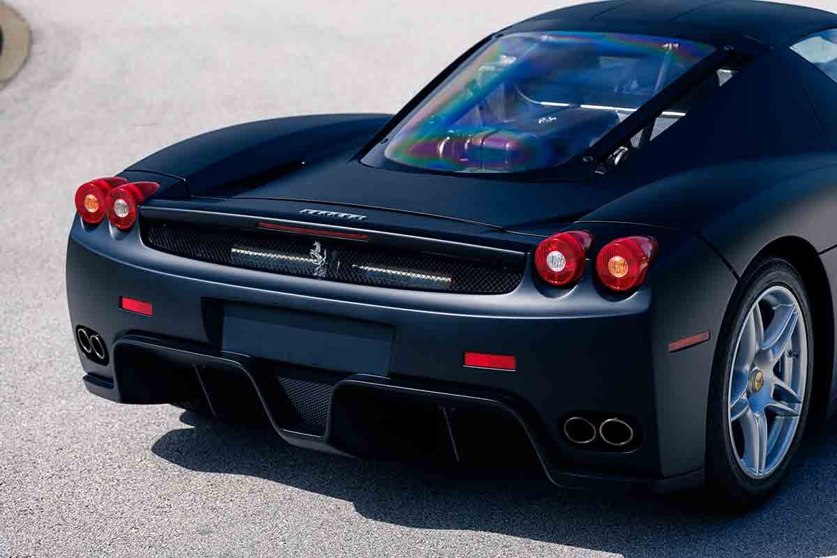 オークションに出品予定の2004年式フェラーリ「エンツォ」Mikey Noga(c)2026 Courtesy of RM Sotheby's