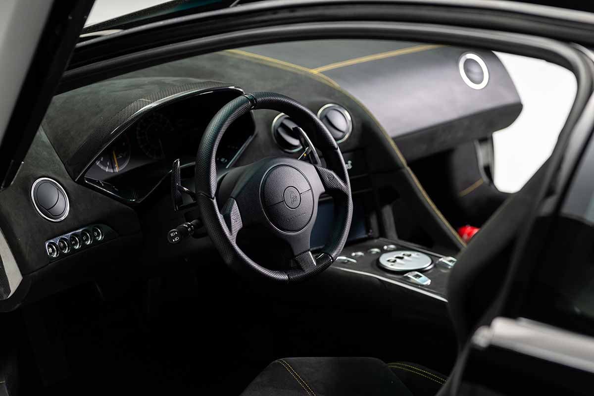 オークションに出品される2010年式ランボルギーニ「ムルシエラゴLP670-4 SV」Jeremy Cliff(c)2026 Courtesy of RM Sotheby's