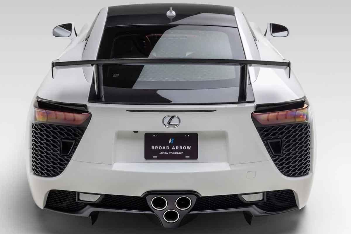 オークションに出品予定の2012年式レクサス「LFAニュルブルクリンク・パッケージ」(c)2026 BROAD ARROW Auctions