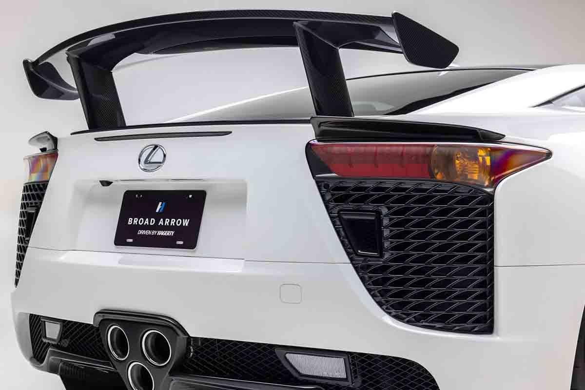 オークションに出品予定の2012年式レクサス「LFAニュルブルクリンク・パッケージ」(c)2026 BROAD ARROW Auctions