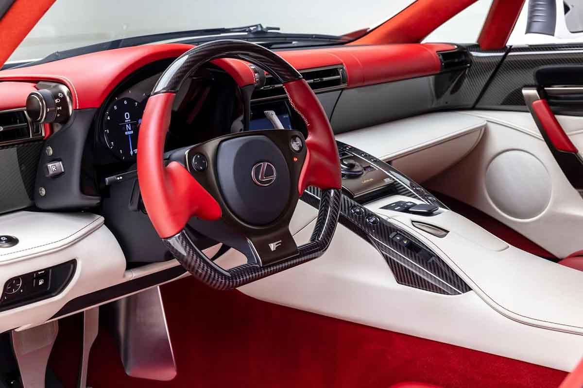 オークションに出品予定の2012年式レクサス「LFAニュルブルクリンク・パッケージ」(c)2026 BROAD ARROW Auctions