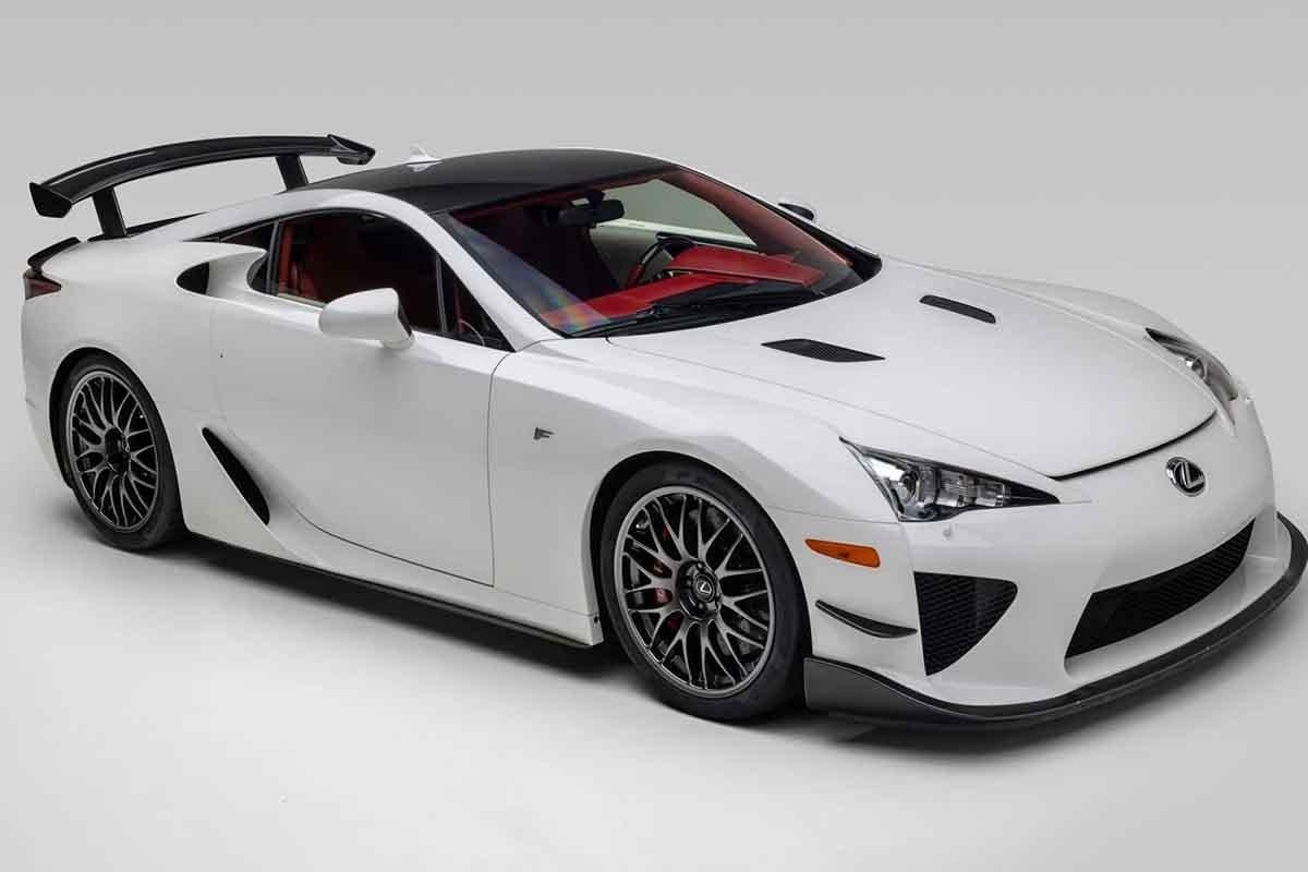 オークションに出品予定の2012年式レクサス「LFAニュルブルクリンク・パッケージ」(c)2026 BROAD ARROW Auctions