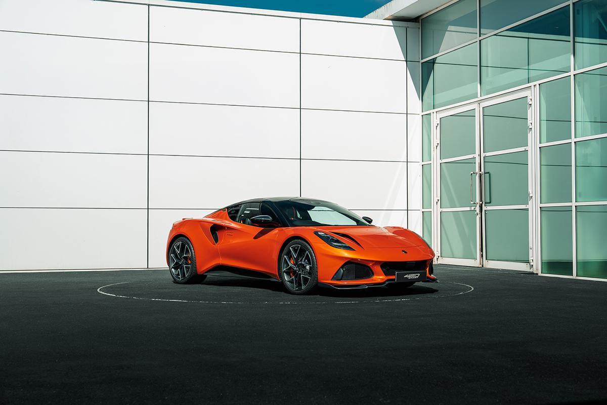 ロータス新型「エミーラ420スポーツ」