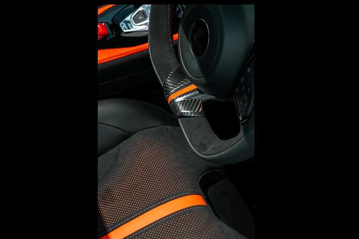 ロータス新型「エミーラ420スポーツ」
