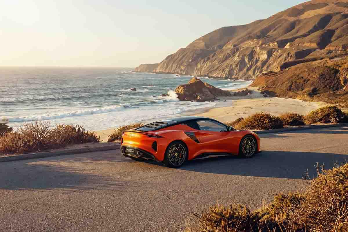 ロータス新型「エミーラ420スポーツ」