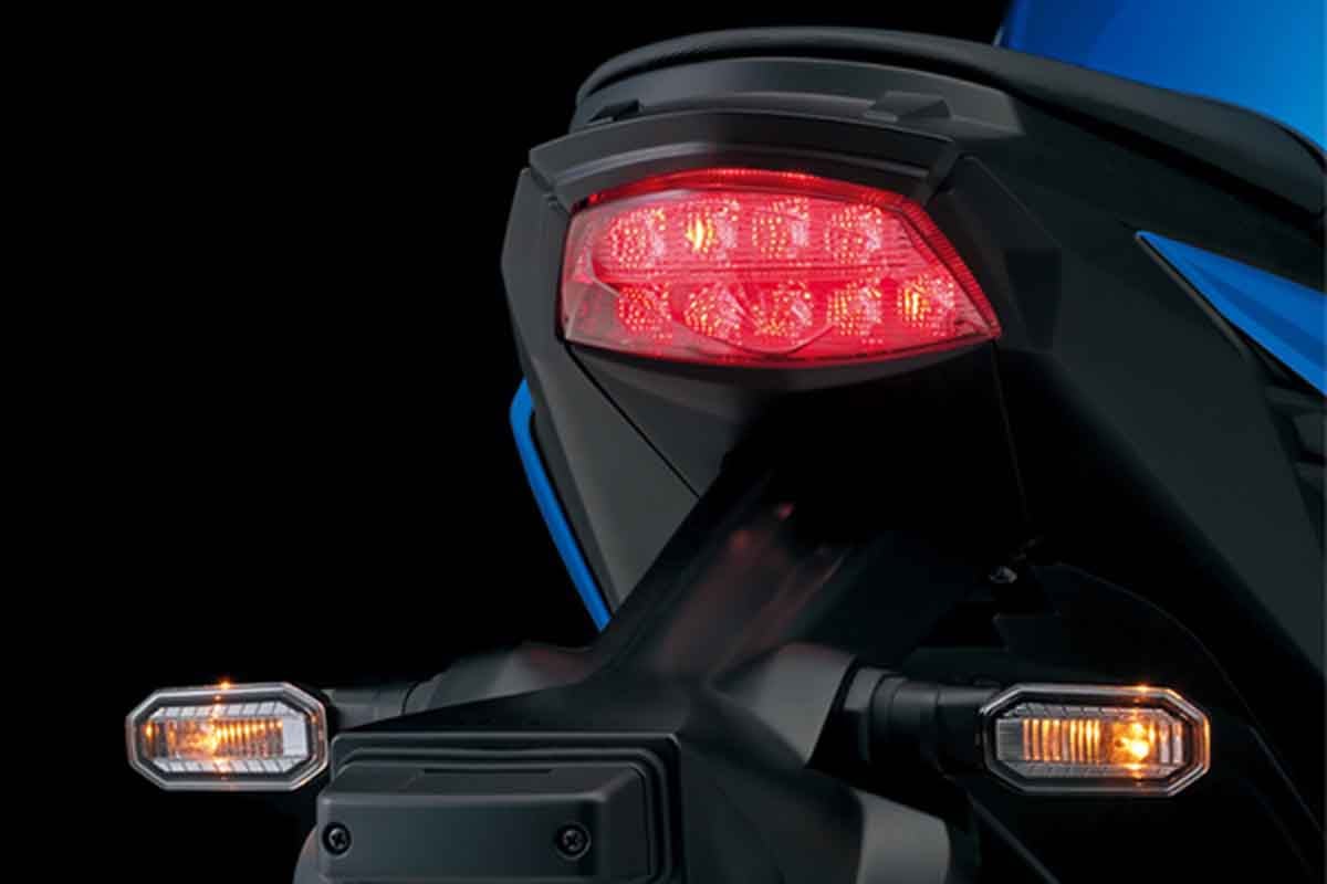 スズキ「GSX-S1000」