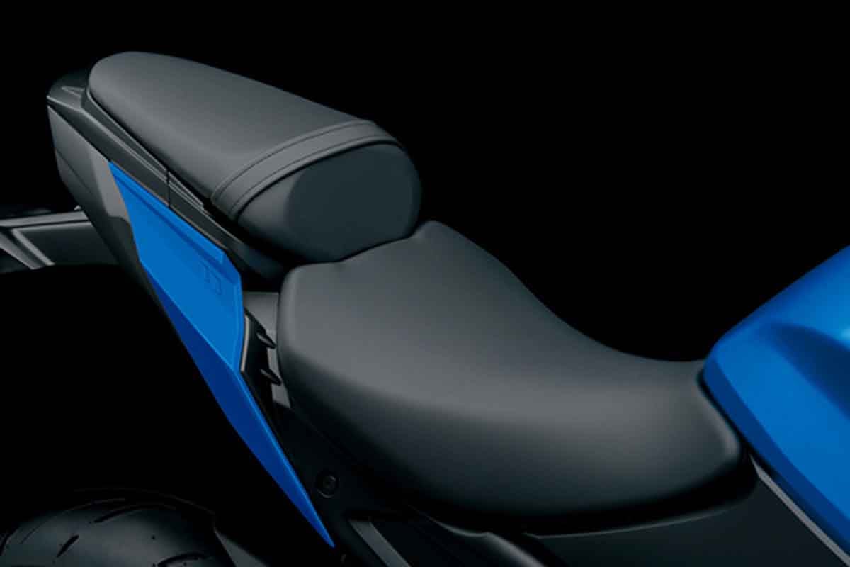 スズキ「GSX-S1000」