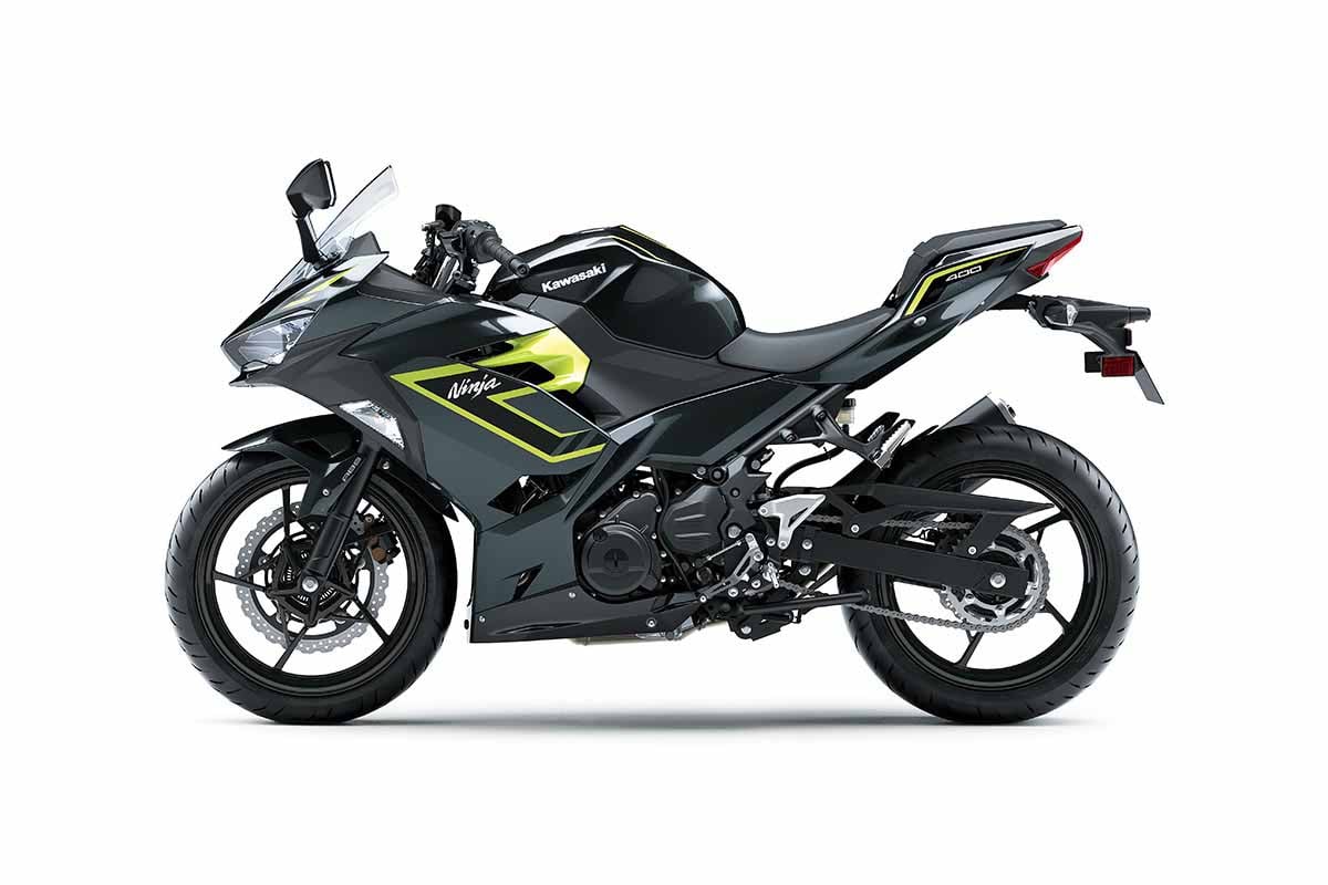 カワサキ「ニンジャ400」