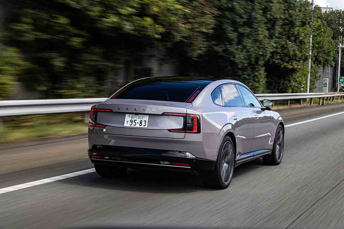 ボルボ新型「ES90」の走り
