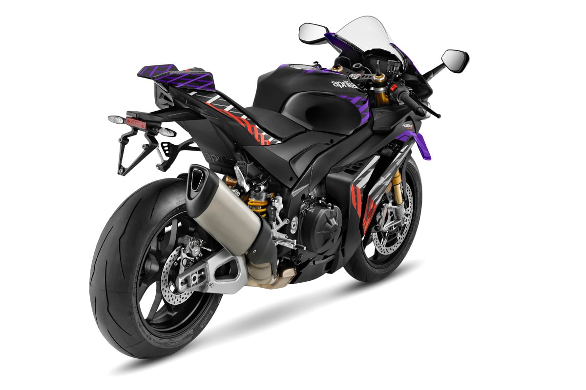12台限定で日本に上陸したアプリリア新型「RSV4 Factory」