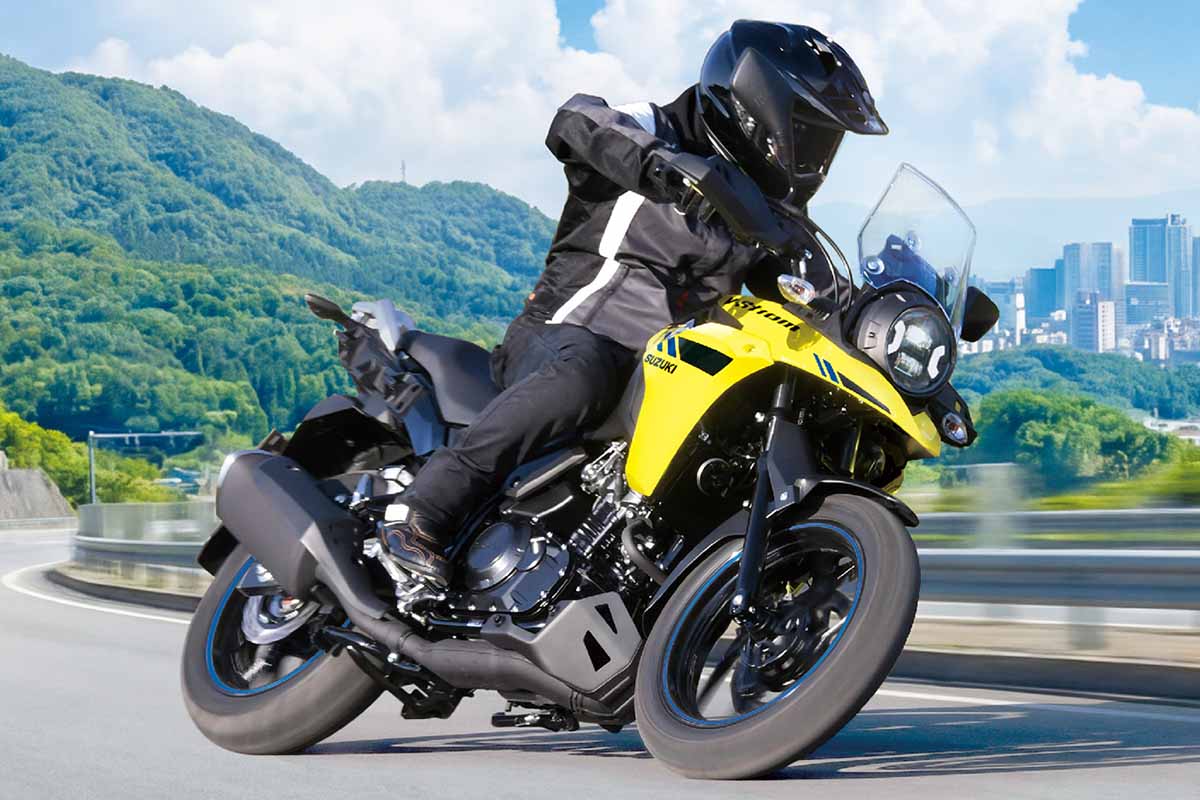 スズキ改良新型「Vストローム250」