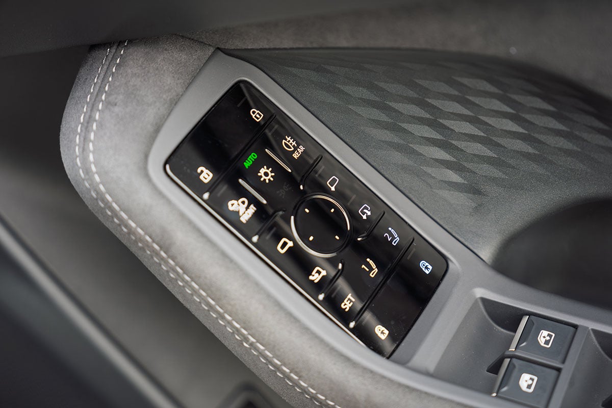 アウディ新型「A6アバント」