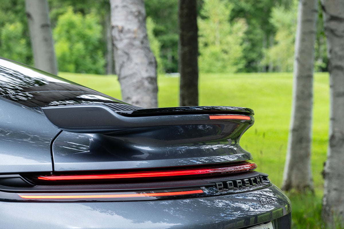 ポルシェ新型「911ターボS」