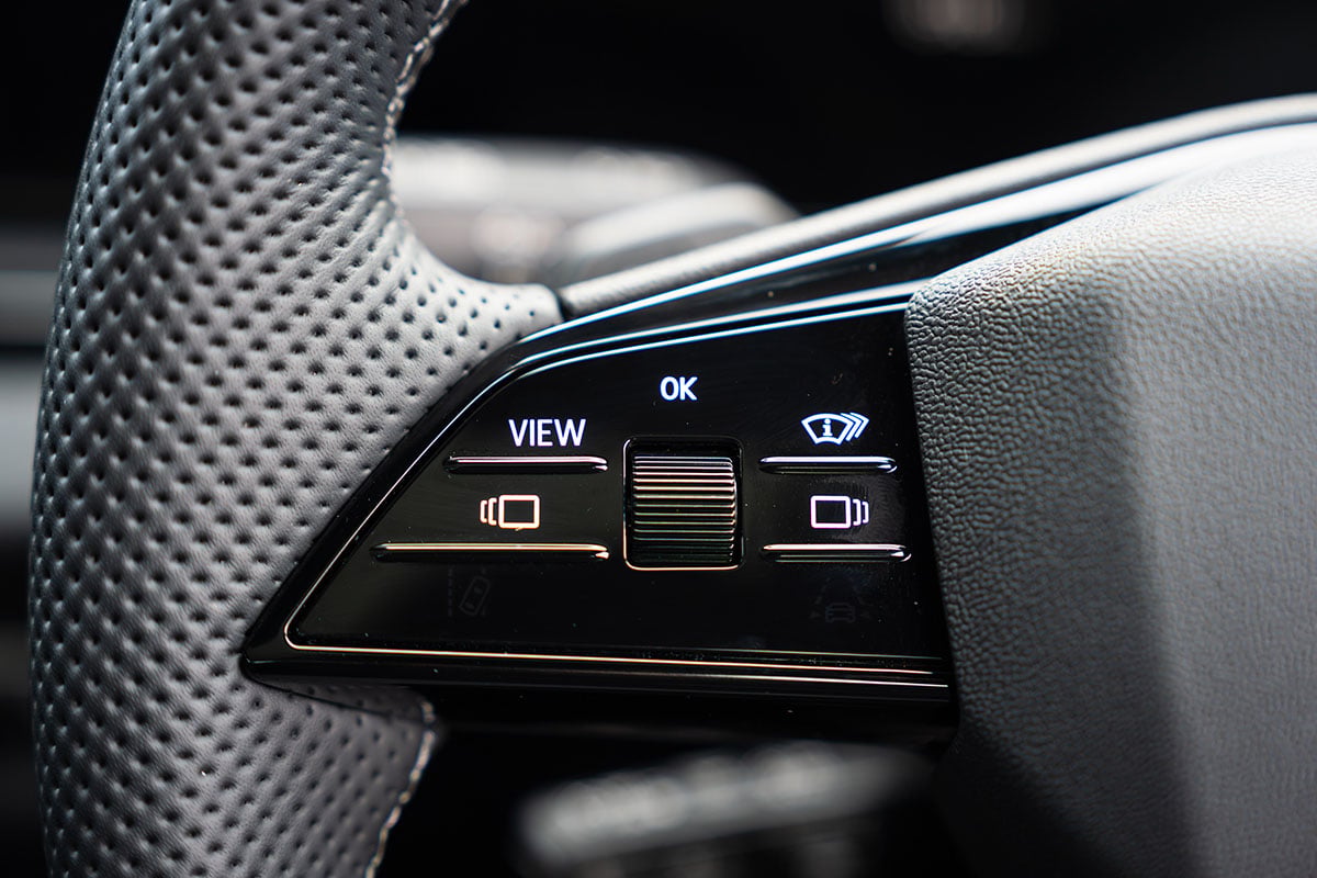 アウディ新型「A6アバント」