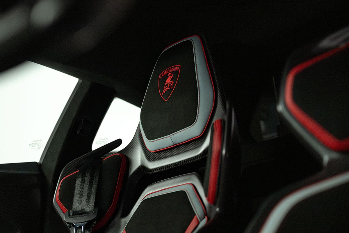 ランボルギーニ「レヴエルト SV」