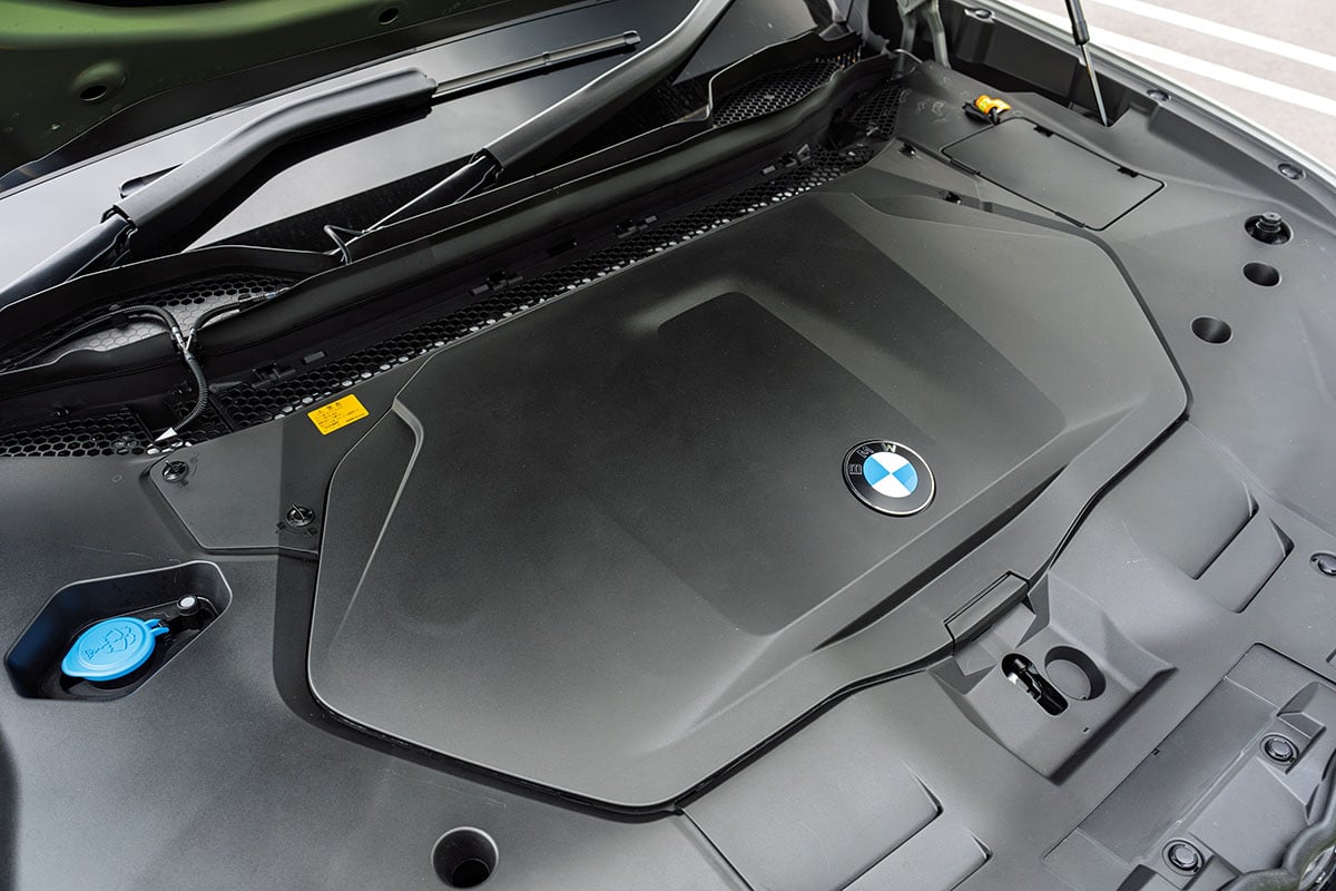 BMW新型「iX3 50 xDrive Mスポーツ」