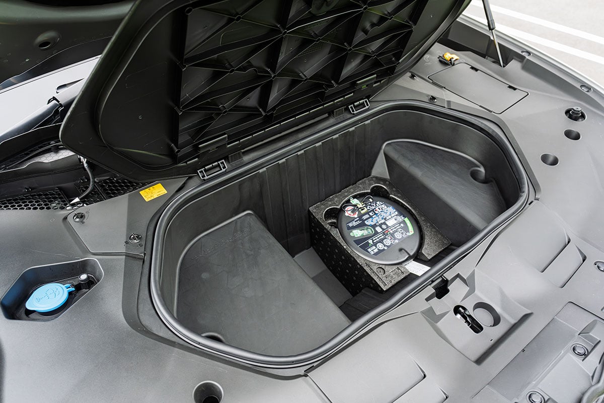 BMW新型「iX3 50 xDrive Mスポーツ」