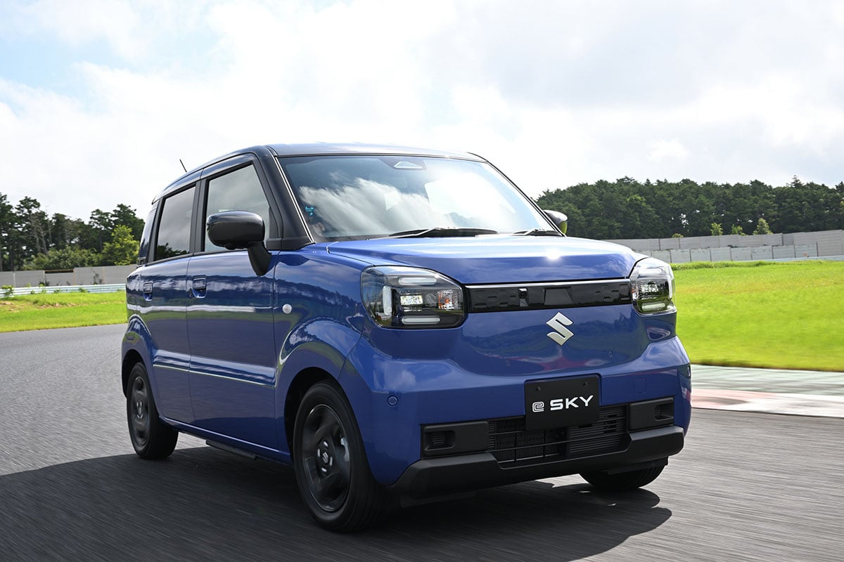 スズキ新型「eスカイ」（プロトタイプ）