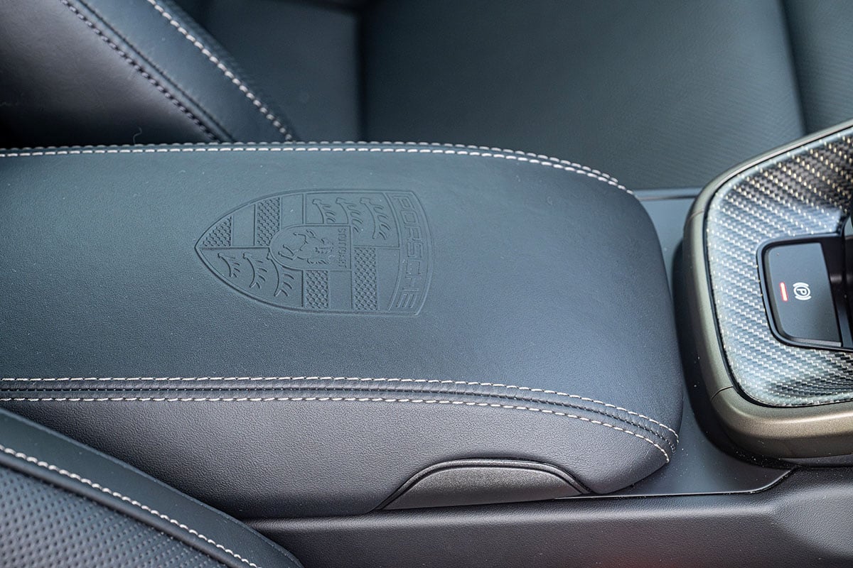 ポルシェ新型「911ターボS」