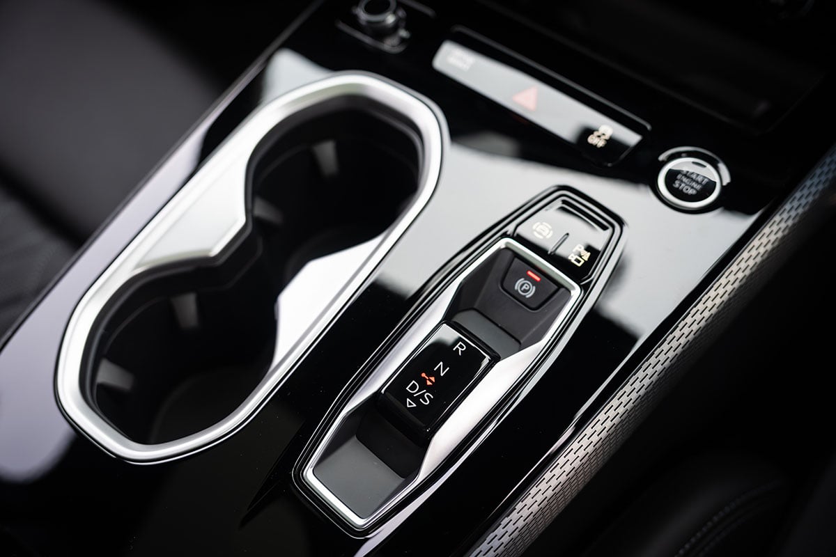 アウディ新型「A6アバント」