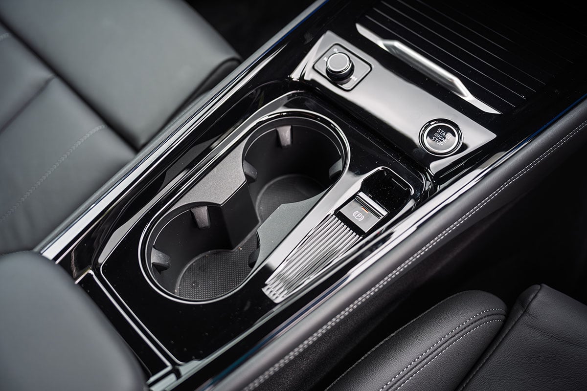 アウディ新型「Q3スポーツバック」