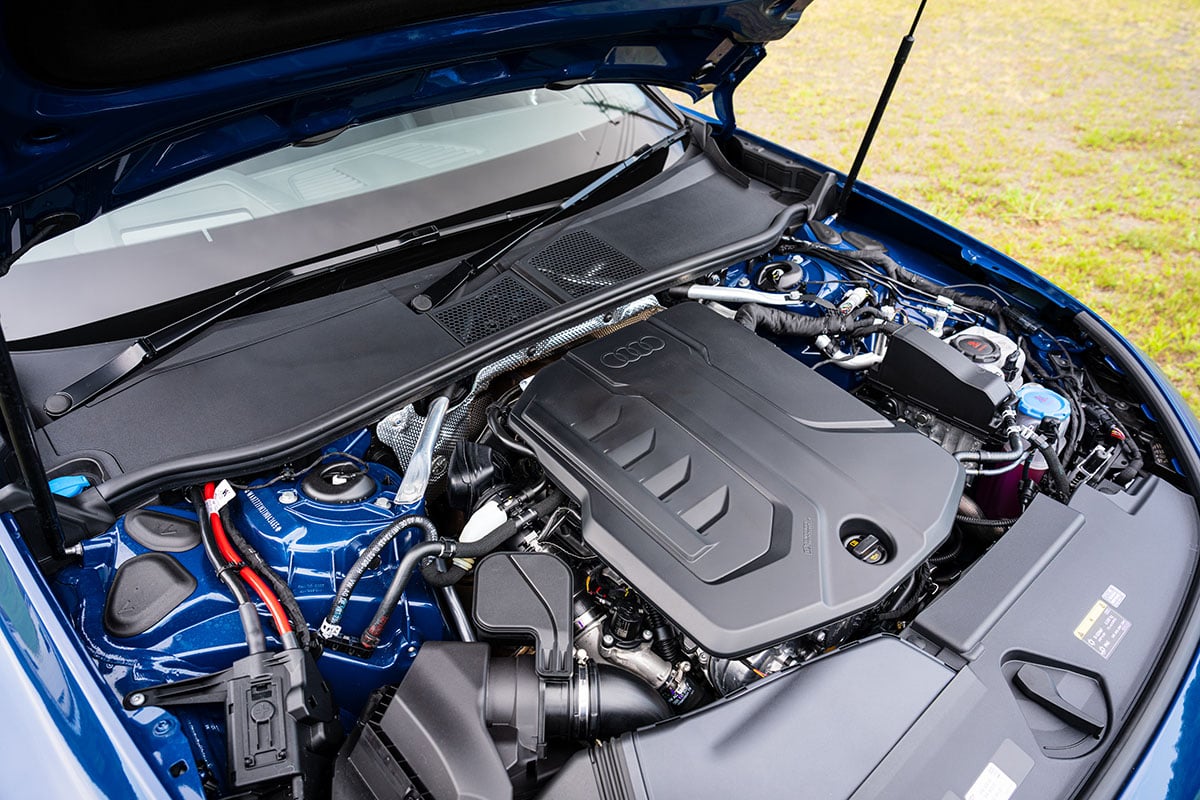 アウディ新型「A6アバント」