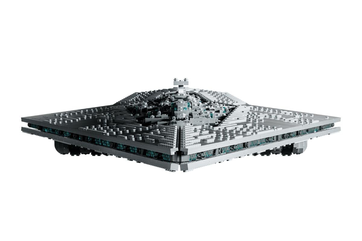 「レゴ スター・ウォーズ エグゼクター スーパー・スター・デストロイヤー」：12万9980円