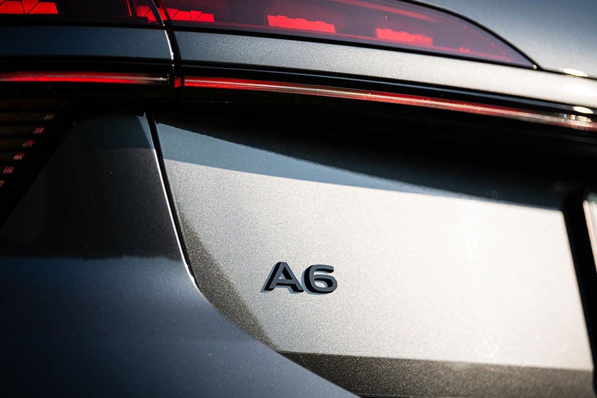 アウディ新型「A6」