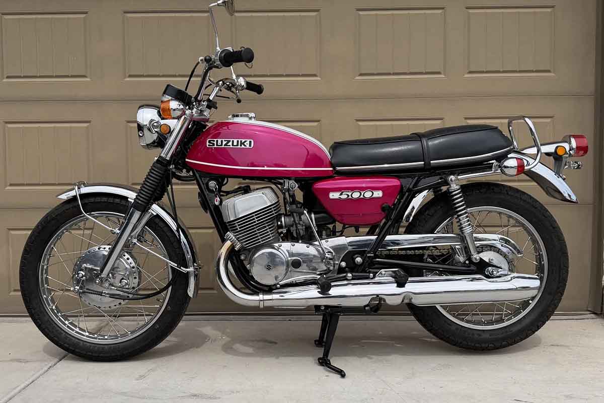 米国オークションに出品、落札された1971年式スズキ「T500」
