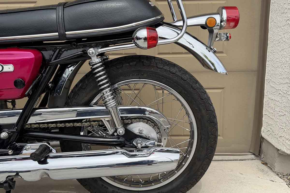米国オークションに出品、落札された1971年式スズキ「T500」