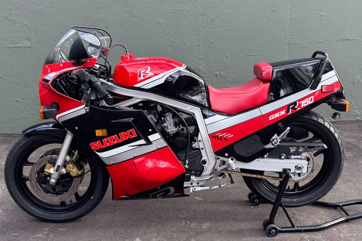 米国オンラインオークションに出品され落札された1986年式スズキ「GSX-R750」