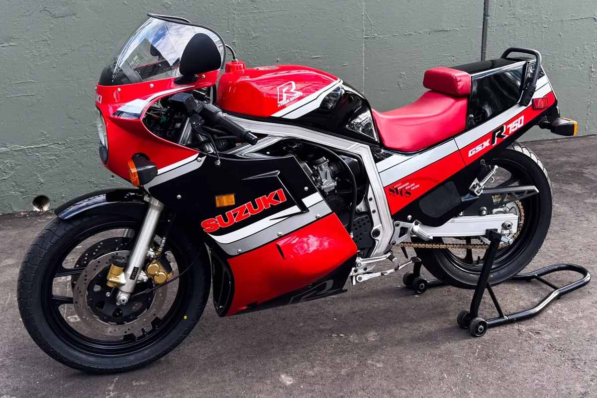 米国オンラインオークションに出品され落札された1986年式スズキ「GSX-R750」