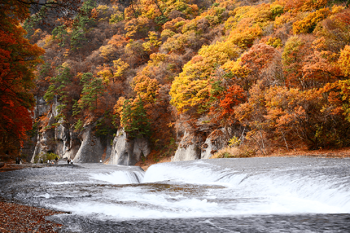 群馬県「吹割の滝」