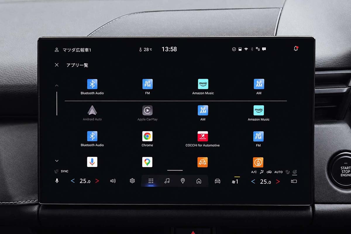“Google Built-in（Android Automotive OS）”のメニュー画面。上から3番目、右から2番目に「COCCHi for Automotive」が表示されている