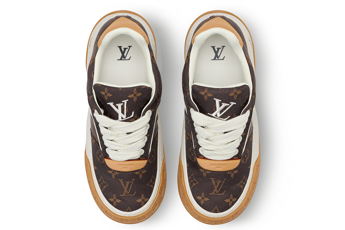 LV ティルテッド スニーカー（ルイ・ヴィトン シルクテック）：21万7800円