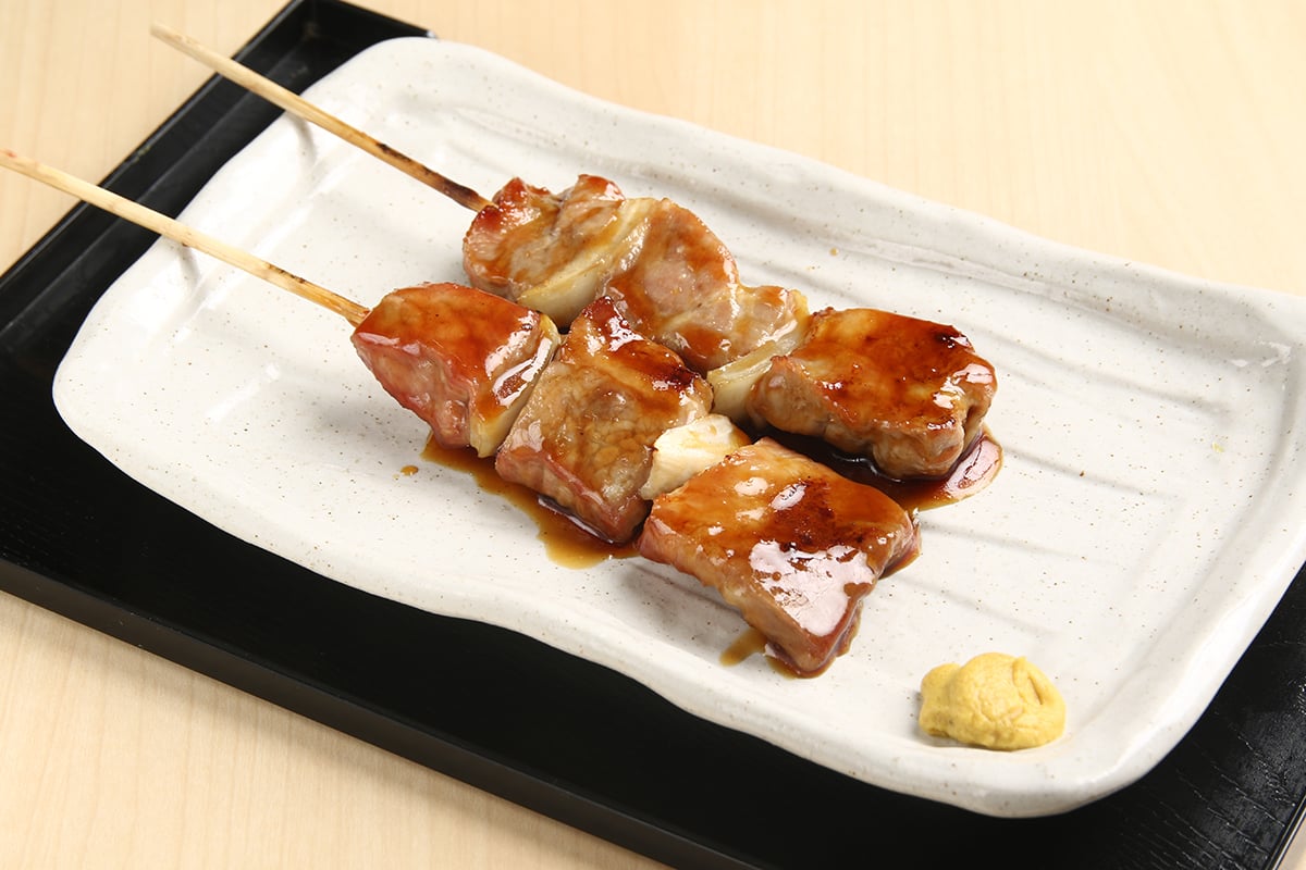 道の駅 みたら室蘭の「室蘭やきとり」（1本190円）