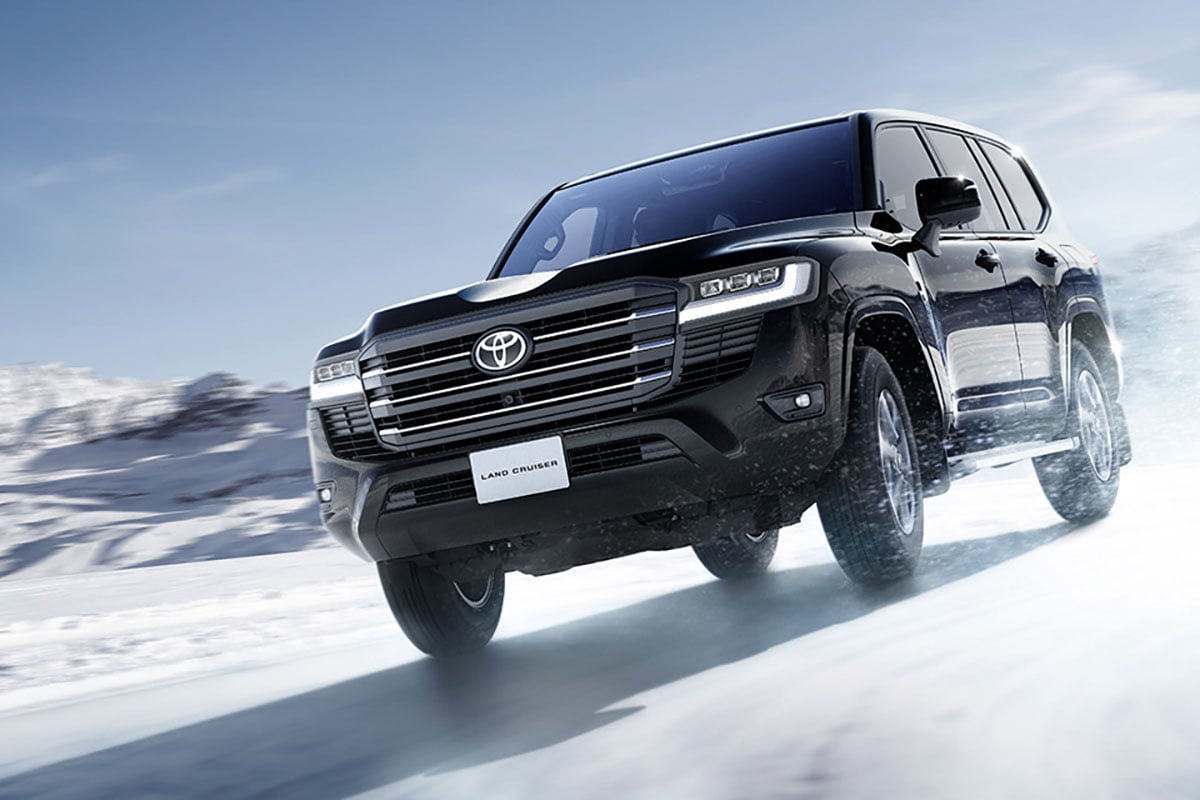 トヨタ新型「ランドクルーザー300」の「GX」グレード