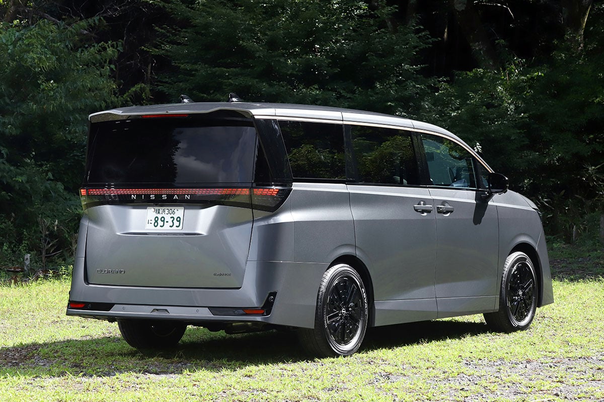 日産新型「エルグランド」