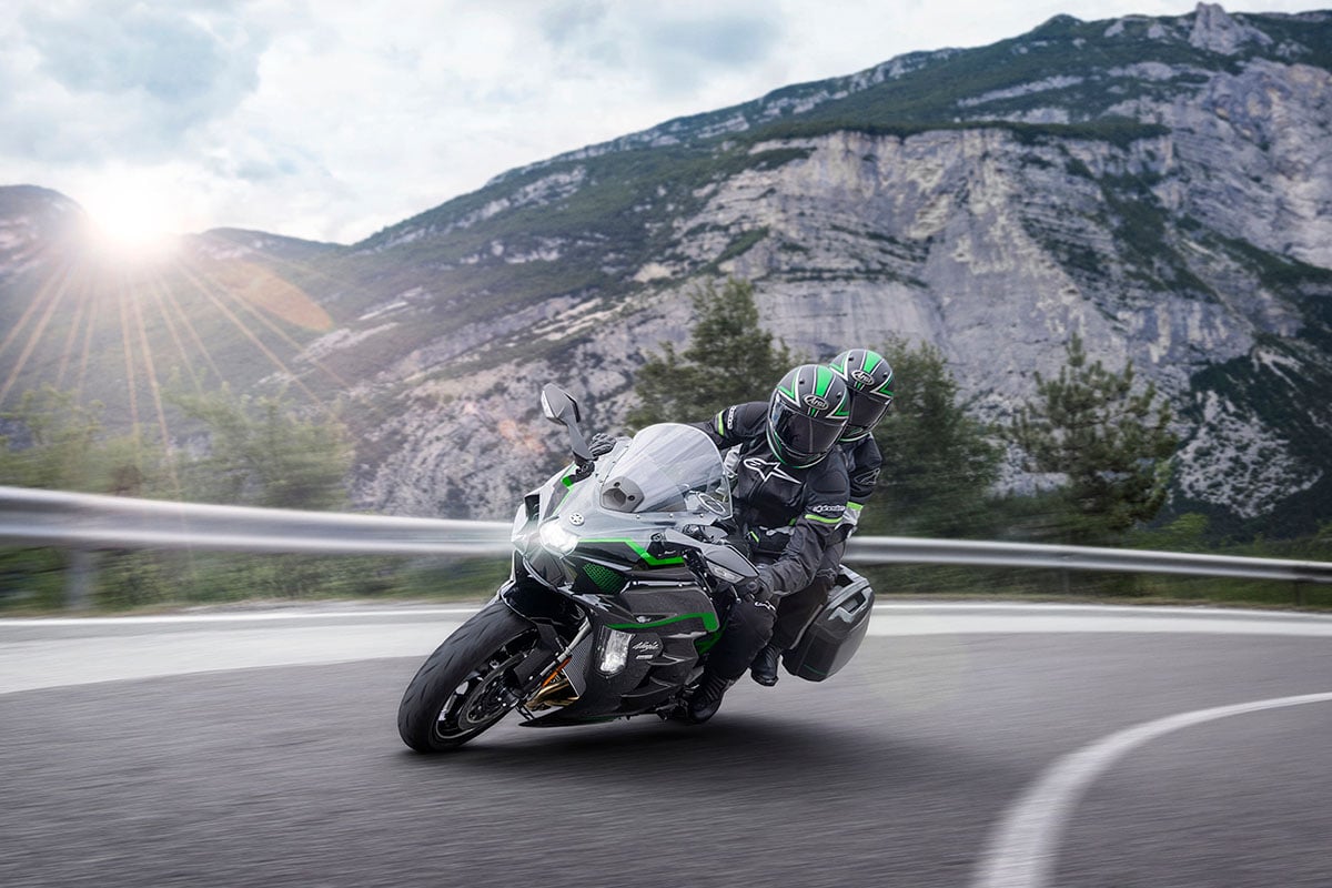 カワサキ「Ninja H2 SX SE」の2027年モデル