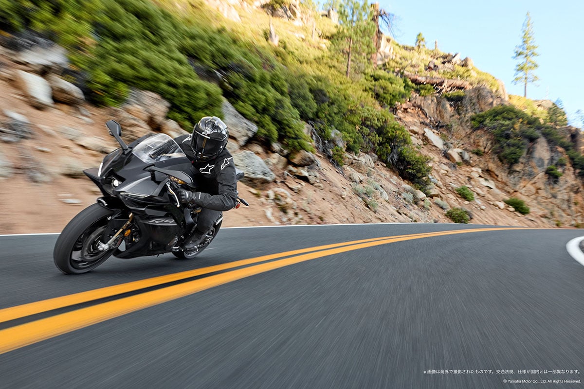 ヤマハ「YZF-R9」の2027年モデル