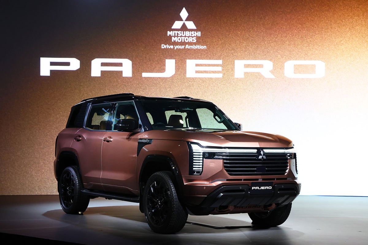 三菱新型「パジェロ」