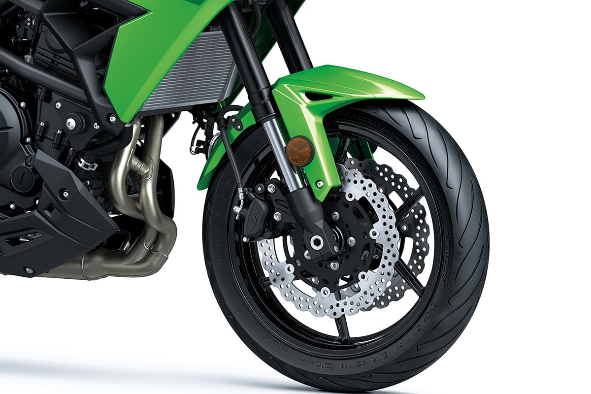 カワサキ「VERSYS 650」の2027年モデル