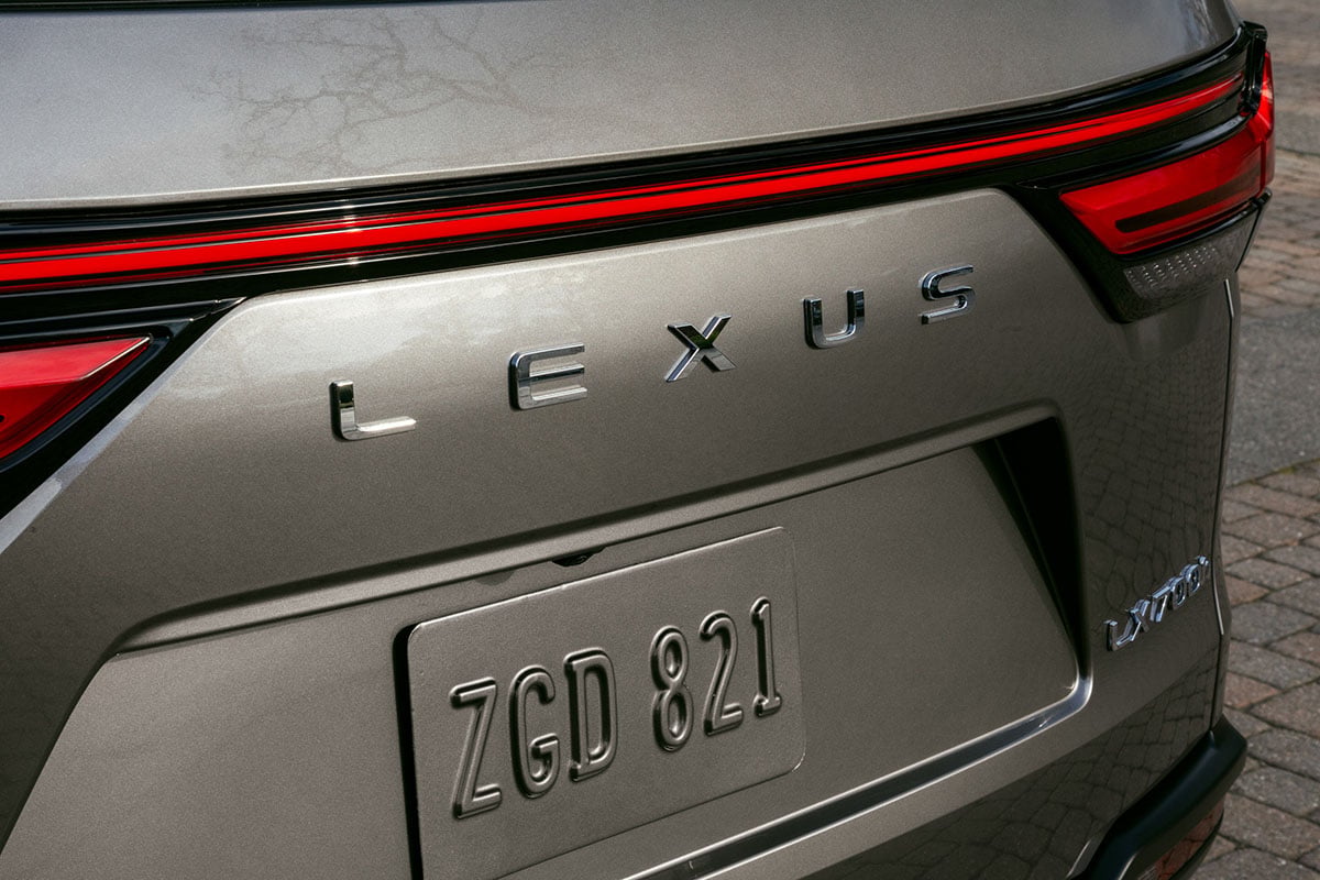 米国レクサスが発表した「LX」の2027年モデル