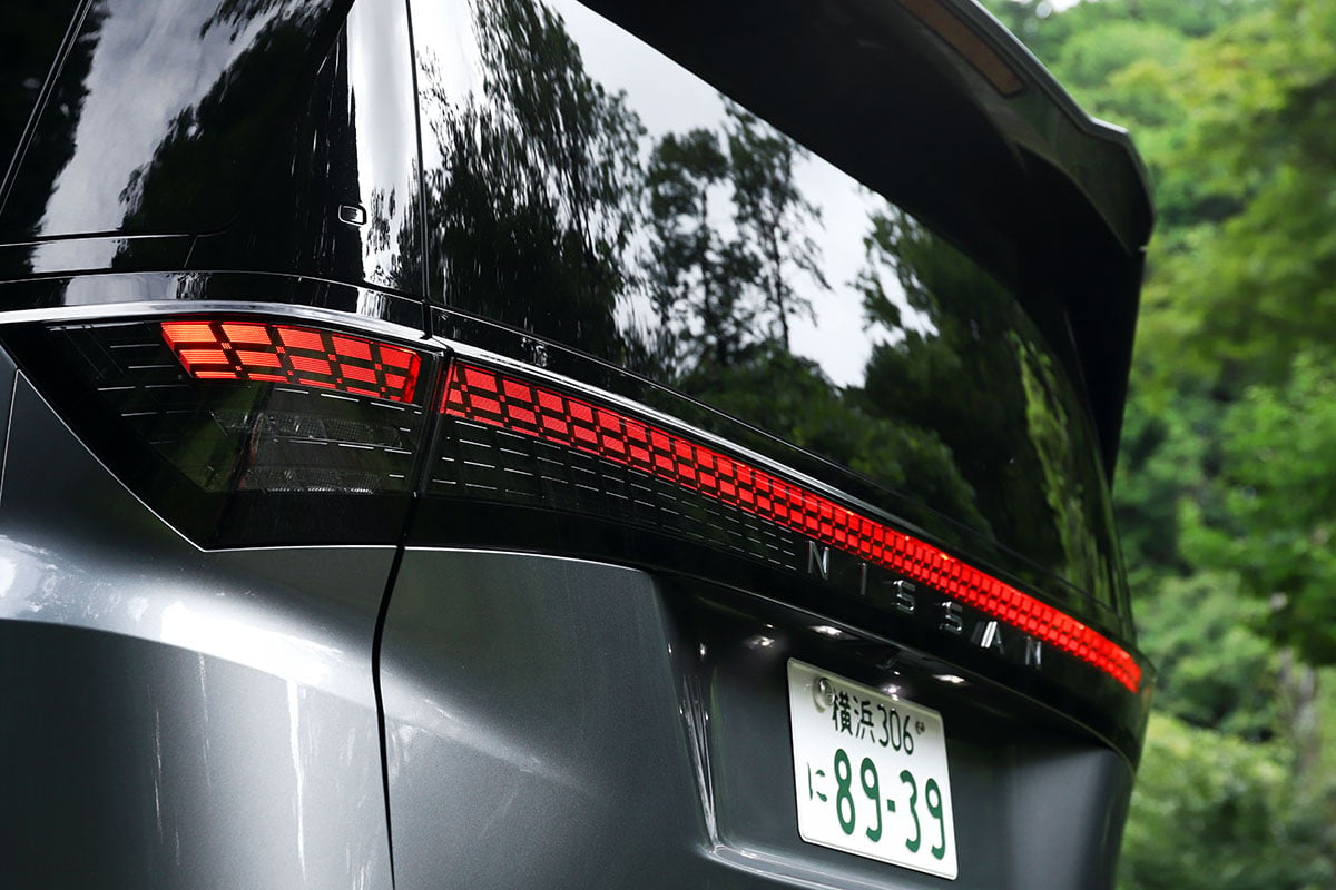 日産新型「エルグランド」