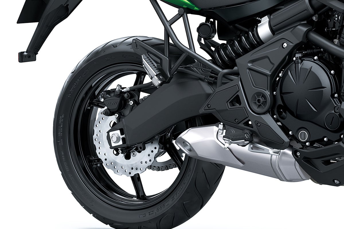 カワサキ「VERSYS 650」の2027年モデル