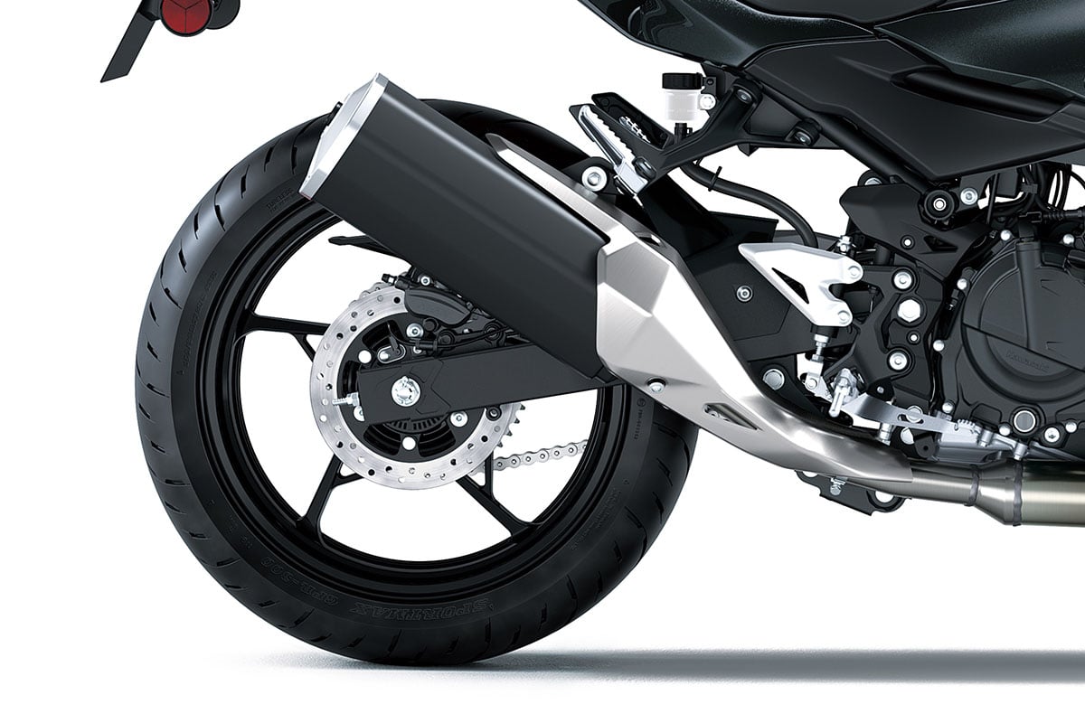 カワサキ「Z500」の2027年モデル