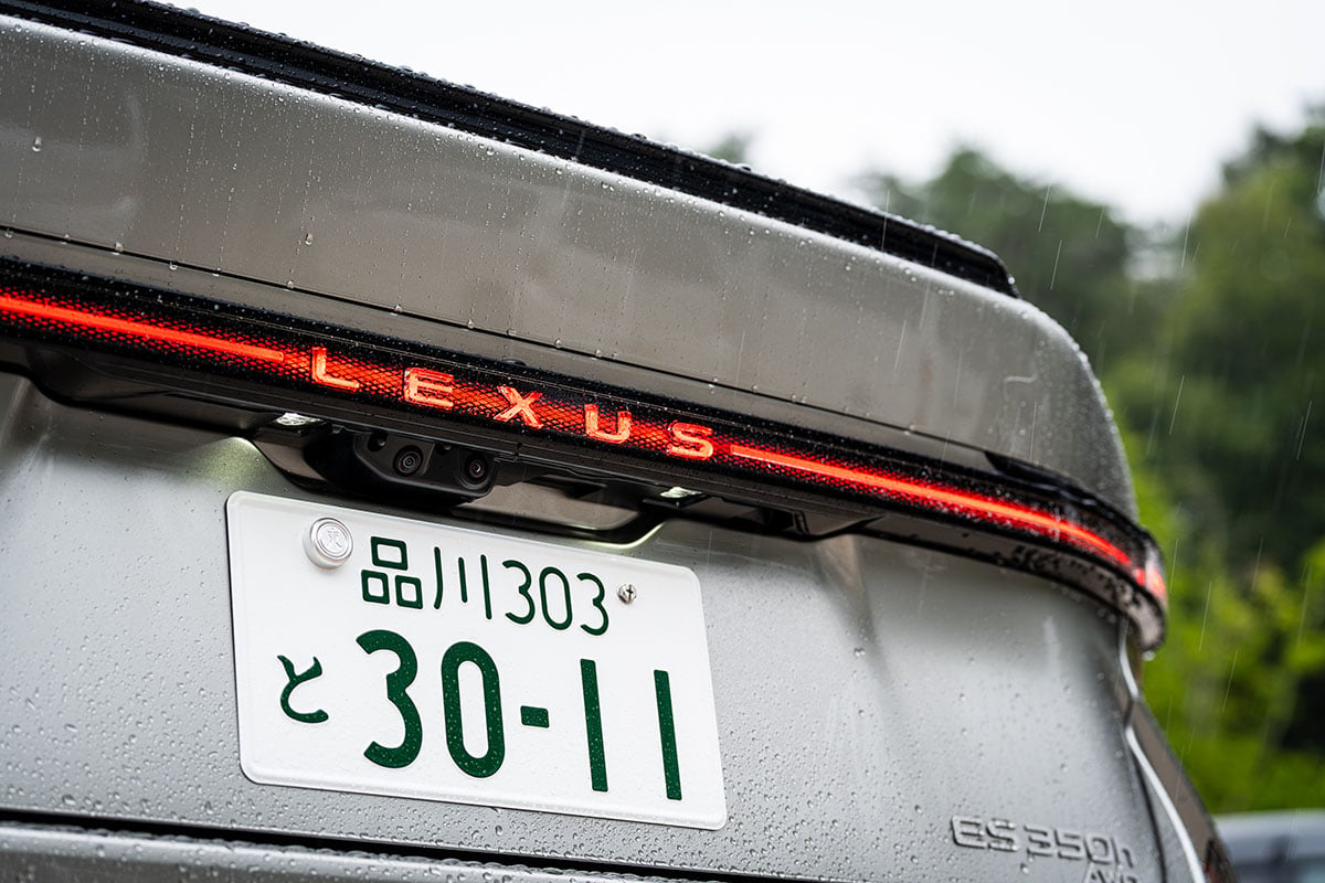 レクサス新型「ES350h AWD」
