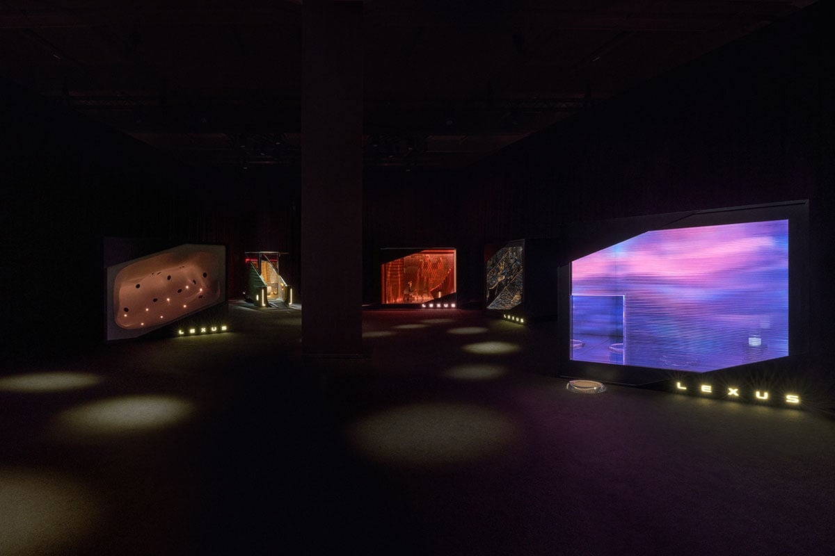 レクサス「Discover Together 2026」の作品を展示した会場
