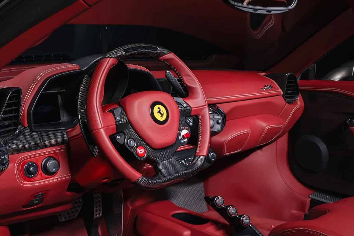 オークションに出品されている2015年式フェラーリ「458スペチアーレA」Jeroen Vink(c)2026 Courtesy of RM Sotheby's